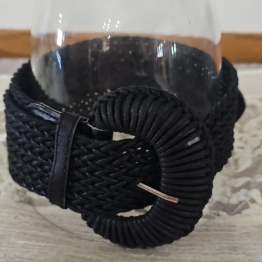 Black Woven Belt Womens Sz Sm 90s Y2K Bold Casual Summer Spring Casual Boho EUC